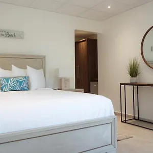 Tres Palmas Boutique Rincon